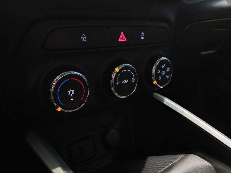 Chevrolet ONIX 1.0 TURBO FLEX PREMIER AUTOMÁTICO 2021/2022 BETIOLO NOVOS E SEMINOVOS LAJEADO / Carros no Vale