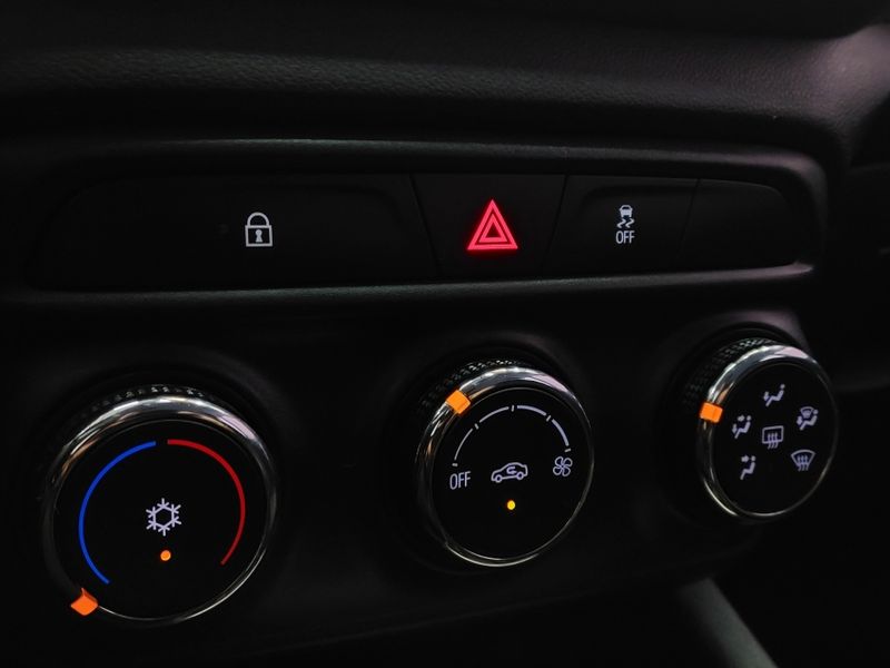 Chevrolet TRACKER 1.0 TURBO FLEX LT AUTOMÁTICO 2022/2023 BETIOLO NOVOS E SEMINOVOS LAJEADO / Carros no Vale