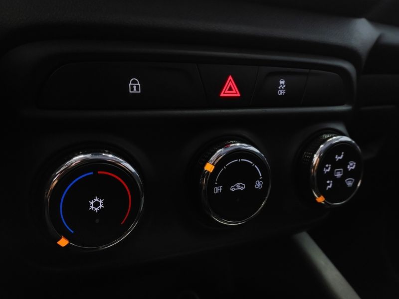 Chevrolet TRACKER 1.0 TURBO FLEX LTZ AUTOMÁTICO 2022/2023 BETIOLO NOVOS E SEMINOVOS LAJEADO / Carros no Vale