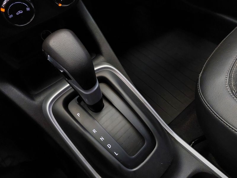 Chevrolet TRACKER 1.0 TURBO FLEX LTZ AUTOMÁTICO 2022/2023 BETIOLO NOVOS E SEMINOVOS LAJEADO / Carros no Vale