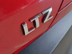 Chevrolet TRACKER 1.0 TURBO FLEX LTZ AUTOMÁTICO 2022/2023 BETIOLO NOVOS E SEMINOVOS LAJEADO / Carros no Vale