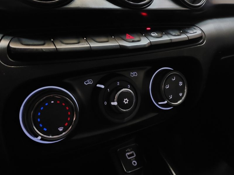 Fiat CRONOS 1.0 FIREFLY FLEX DRIVE MANUAL 2023/2024 BETIOLO NOVOS E SEMINOVOS LAJEADO / Carros no Vale