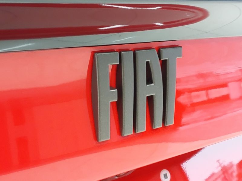 Fiat CRONOS 1.3 FIREFLY FLEX DRIVE CVT 2025/2026 BETIOLO NOVOS E SEMINOVOS LAJEADO / Carros no Vale