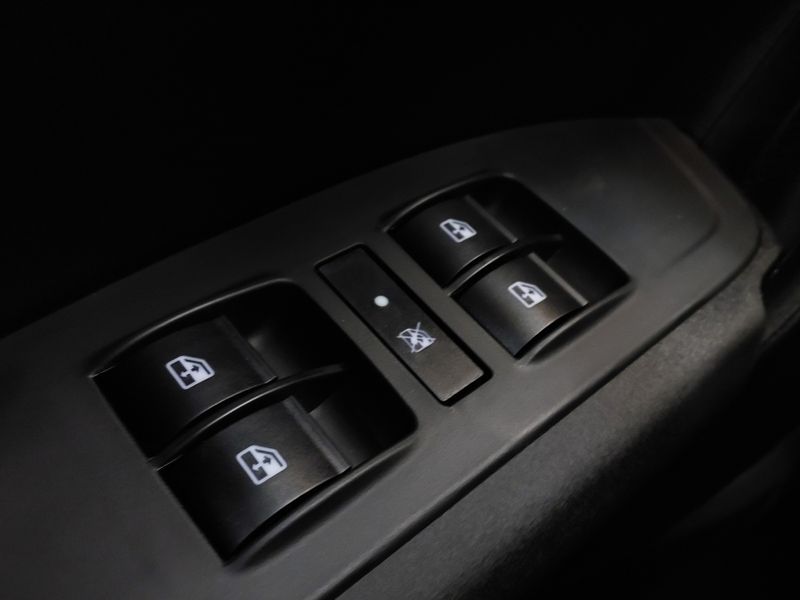 Fiat CRONOS 1.3 FIREFLY FLEX DRIVE MANUAL 2025/2026 BETIOLO NOVOS E SEMINOVOS LAJEADO / Carros no Vale