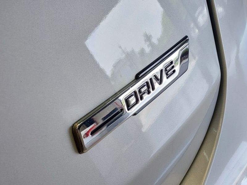 Fiat CRONOS 1.3 FIREFLY FLEX DRIVE MANUAL 2025/2026 BETIOLO NOVOS E SEMINOVOS LAJEADO / Carros no Vale