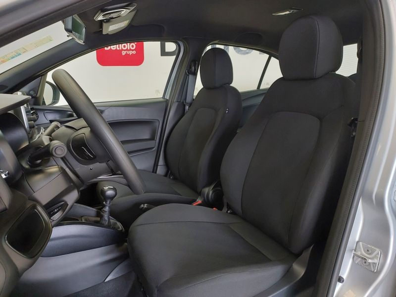 Fiat CRONOS 1.3 FIREFLY FLEX DRIVE MANUAL 2025/2026 BETIOLO NOVOS E SEMINOVOS LAJEADO / Carros no Vale