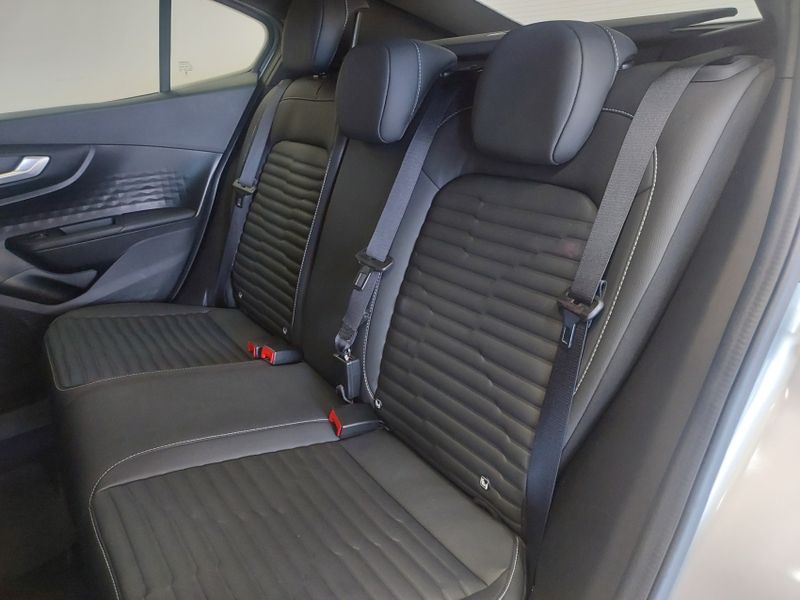 Fiat FASTBACK 1.0 TURBO 200 FLEX IMPETUS CVT 2023/2023 BETIOLO NOVOS E SEMINOVOS LAJEADO / Carros no Vale Fiat FASTBACK 1.0 TURBO 200 FLEX IMPETUS CVT 2023/2023 BETIOLO NOVOS E SEMINOVOS LAJEADO / Carros no Vale