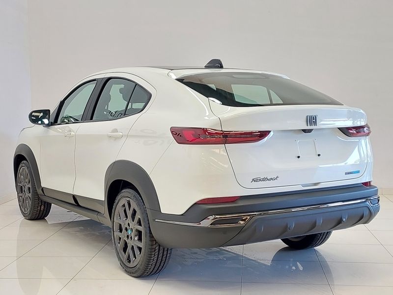 Fiat FASTBACK 1.0 TURBO 200 HYBRID IMPETUS CVT 2025/2026 BETIOLO NOVOS E SEMINOVOS LAJEADO / Carros no Vale Fiat FASTBACK 1.0 TURBO 200 HYBRID IMPETUS CVT 2025/2026 BETIOLO NOVOS E SEMINOVOS LAJEADO / Carros no Vale