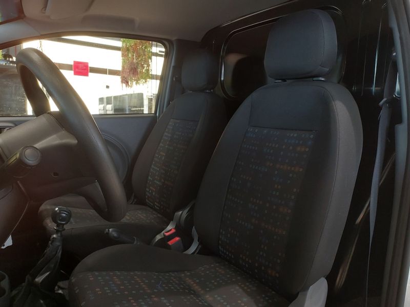 Fiat FIORINO 1.4 MPI FURGÃO ENDURANCE 8V FLEX 2P MANUAL 2021/2021 BETIOLO NOVOS E SEMINOVOS LAJEADO / Carros no Vale Fiat FIORINO 1.4 MPI FURGÃO ENDURANCE 8V FLEX 2P MANUAL 2021/2021 BETIOLO NOVOS E SEMINOVOS LAJEADO / Carros no Vale