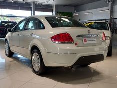 Fiat LINEA 1.8 ESSENCE 16V FLEX 4P AUTOMATIZADO 2015/2016 BETIOLO NOVOS E SEMINOVOS LAJEADO / Carros no Vale