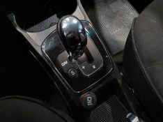 Fiat LINEA 1.8 ESSENCE 16V FLEX 4P AUTOMATIZADO 2015/2016 BETIOLO NOVOS E SEMINOVOS LAJEADO / Carros no Vale