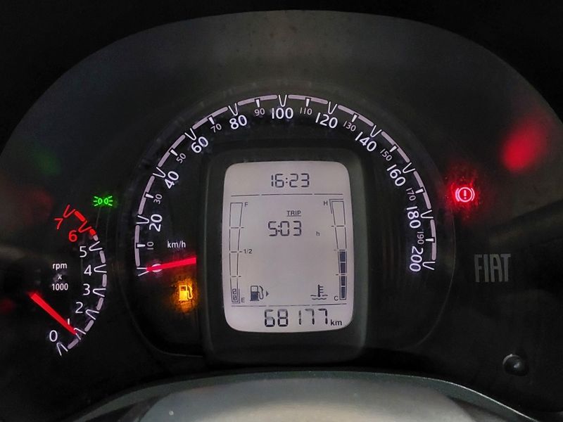 Fiat MOBI 1.0 EVO FLEX LIKE MANUAL 2020/2020 BETIOLO NOVOS E SEMINOVOS LAJEADO / Carros no Vale