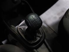 Fiat MOBI 1.0 EVO FLEX LIKE MANUAL 2023/2024 BETIOLO NOVOS E SEMINOVOS LAJEADO / Carros no Vale