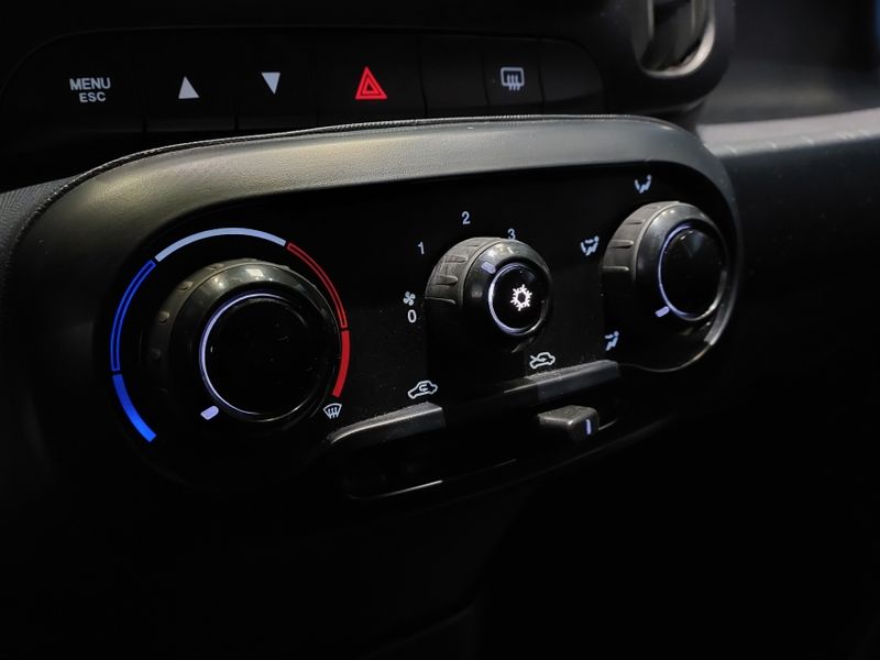 Fiat MOBI 1.0 EVO FLEX LIKE MANUAL 2023/2024 BETIOLO NOVOS E SEMINOVOS LAJEADO / Carros no Vale Fiat MOBI 1.0 EVO FLEX LIKE MANUAL 2023/2024 BETIOLO NOVOS E SEMINOVOS LAJEADO / Carros no Vale