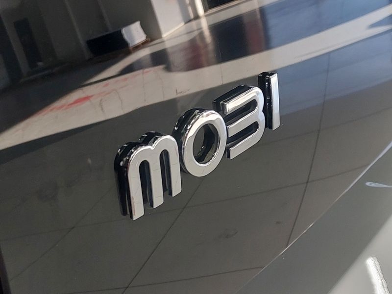 Fiat MOBI 1.0 EVO FLEX LIKE MANUAL 2022/2023 BETIOLO NOVOS E SEMINOVOS LAJEADO / Carros no Vale