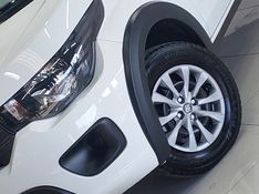 Fiat MOBI 1.0 EVO FLEX LIKE MANUAL 2022/2023 BETIOLO NOVOS E SEMINOVOS LAJEADO / Carros no Vale