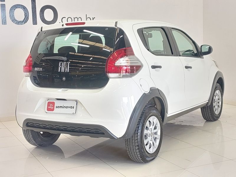 Fiat MOBI 1.0 EVO FLEX LIKE MANUAL 2022/2023 BETIOLO NOVOS E SEMINOVOS LAJEADO / Carros no Vale