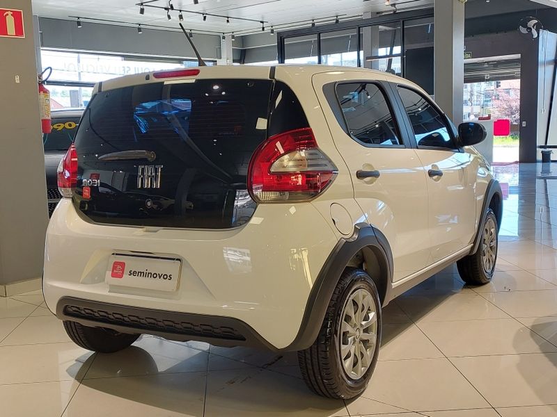 Fiat MOBI 1.0 EVO FLEX LIKE MANUAL 2024/2025 BETIOLO NOVOS E SEMINOVOS LAJEADO / Carros no Vale