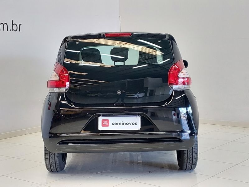 Fiat MOBI 1.0 EVO FLEX LIKE MANUAL 2020/2020 BETIOLO NOVOS E SEMINOVOS LAJEADO / Carros no Vale