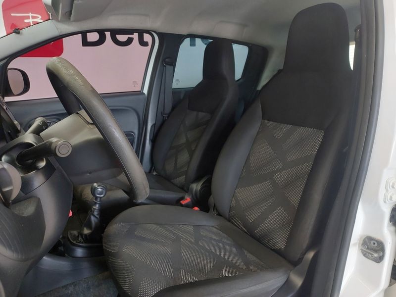 Fiat MOBI 1.0 EVO FLEX LIKE MANUAL 2022/2023 BETIOLO NOVOS E SEMINOVOS LAJEADO / Carros no Vale