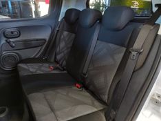 Fiat MOBI 1.0 EVO FLEX LIKE MANUAL 2024/2025 BETIOLO NOVOS E SEMINOVOS LAJEADO / Carros no Vale