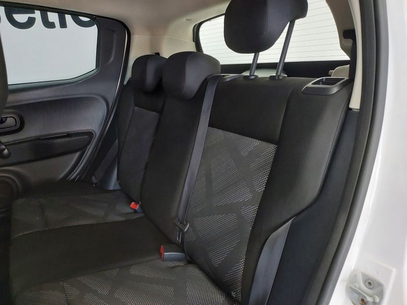 Fiat MOBI 1.0 EVO FLEX LIKE MANUAL 2023/2023 BETIOLO NOVOS E SEMINOVOS LAJEADO / Carros no Vale