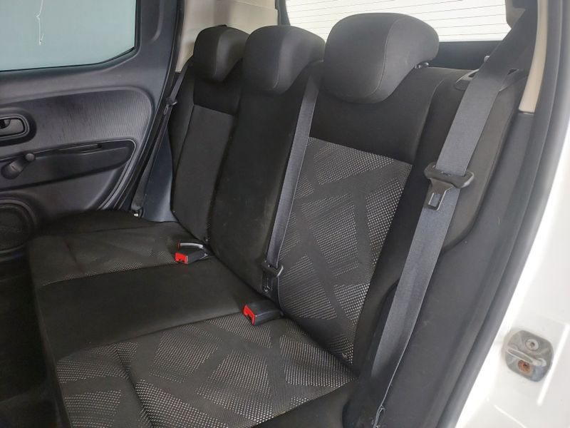 Fiat MOBI 1.0 EVO FLEX LIKE MANUAL 2022/2023 BETIOLO NOVOS E SEMINOVOS LAJEADO / Carros no Vale Fiat MOBI 1.0 EVO FLEX LIKE MANUAL 2022/2023 BETIOLO NOVOS E SEMINOVOS LAJEADO / Carros no Vale