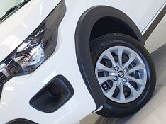 Fiat MOBI 1.0 FIREFLY FLEX LIKE MANUAL 2025/2026 BETIOLO NOVOS E SEMINOVOS LAJEADO / Carros no Vale