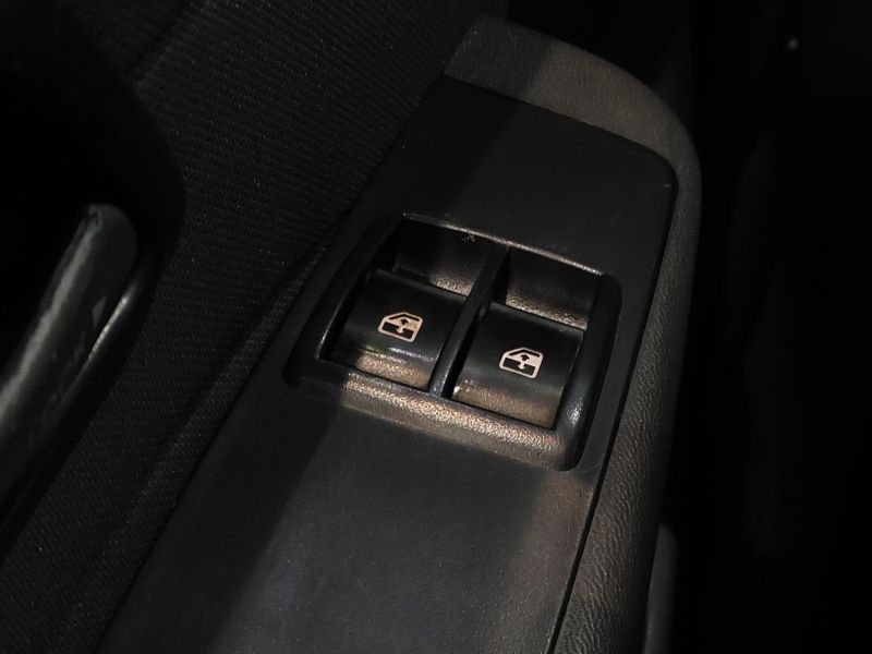 Fiat PALIO 1.8 MPI ADVENTURE LOCKER WEEKEND 16V FLEX 4P MANUAL 2010/2011 BETIOLO NOVOS E SEMINOVOS LAJEADO / Carros no Vale