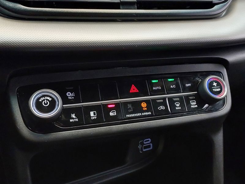 Fiat PULSE 1.0 TURBO 200 HYBRID AUDACE CVT 2025/2026 BETIOLO NOVOS E SEMINOVOS LAJEADO / Carros no Vale Fiat PULSE 1.0 TURBO 200 HYBRID AUDACE CVT 2025/2026 BETIOLO NOVOS E SEMINOVOS LAJEADO / Carros no Vale