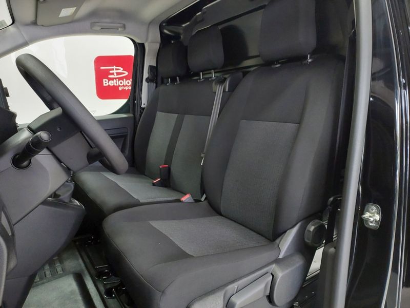 Fiat SCUDO 2.2 TURBO DIESEL MULTI MANUAL 2025/2026 BETIOLO NOVOS E SEMINOVOS LAJEADO / Carros no Vale Fiat SCUDO 2.2 TURBO DIESEL MULTI MANUAL 2025/2026 BETIOLO NOVOS E SEMINOVOS LAJEADO / Carros no Vale