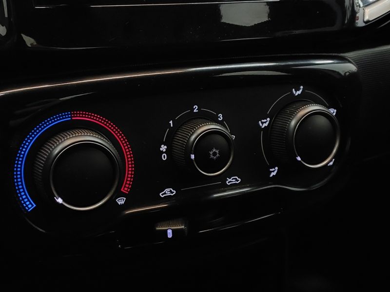 Fiat STRADA 1.3 FIREFLY FLEX VOLCANO CD MANUAL 2023/2023 BETIOLO NOVOS E SEMINOVOS LAJEADO / Carros no Vale Fiat STRADA 1.3 FIREFLY FLEX VOLCANO CD MANUAL 2023/2023 BETIOLO NOVOS E SEMINOVOS LAJEADO / Carros no Vale