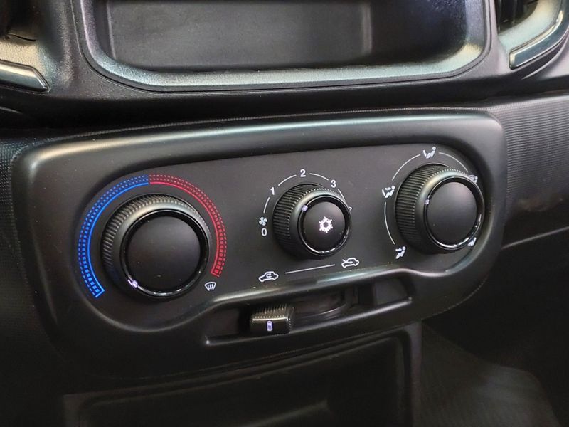 Fiat STRADA 1.4 FIRE FLEX ENDURANCE CS MANUAL 2022/2022 BETIOLO NOVOS E SEMINOVOS LAJEADO / Carros no Vale Fiat STRADA 1.4 FIRE FLEX ENDURANCE CS MANUAL 2022/2022 BETIOLO NOVOS E SEMINOVOS LAJEADO / Carros no Vale