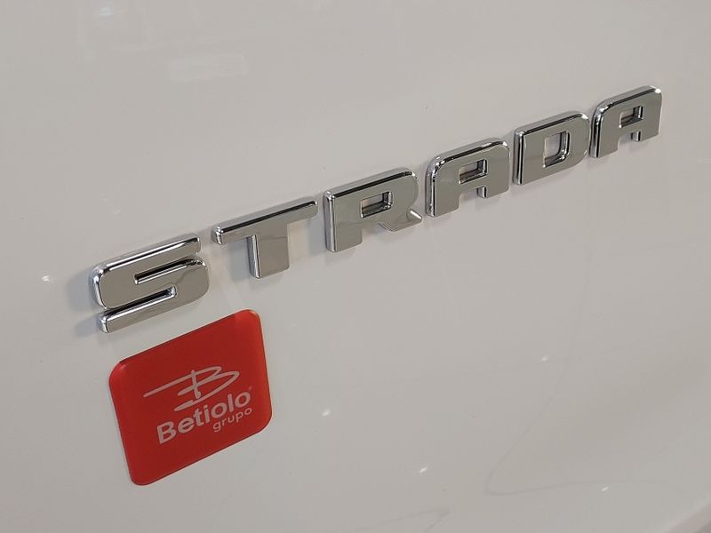 Fiat STRADA 1.4 FIRE FLEX ENDURANCE CS MANUAL 2023/2023 BETIOLO NOVOS E SEMINOVOS LAJEADO / Carros no Vale