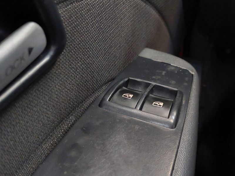 Fiat STRADA 1.4 MPI WORKING CE 8V FLEX 2P MANUAL 2013/2013 BETIOLO NOVOS E SEMINOVOS LAJEADO / Carros no Vale Fiat STRADA 1.4 MPI WORKING CE 8V FLEX 2P MANUAL 2013/2013 BETIOLO NOVOS E SEMINOVOS LAJEADO / Carros no Vale