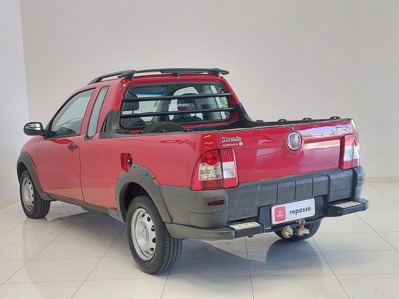 Fiat STRADA 1.4 MPI WORKING CE 8V FLEX 2P MANUAL 2013/2013 BETIOLO NOVOS E SEMINOVOS LAJEADO / Carros no Vale Fiat STRADA 1.4 MPI WORKING CE 8V FLEX 2P MANUAL 2013/2013 BETIOLO NOVOS E SEMINOVOS LAJEADO / Carros no Vale