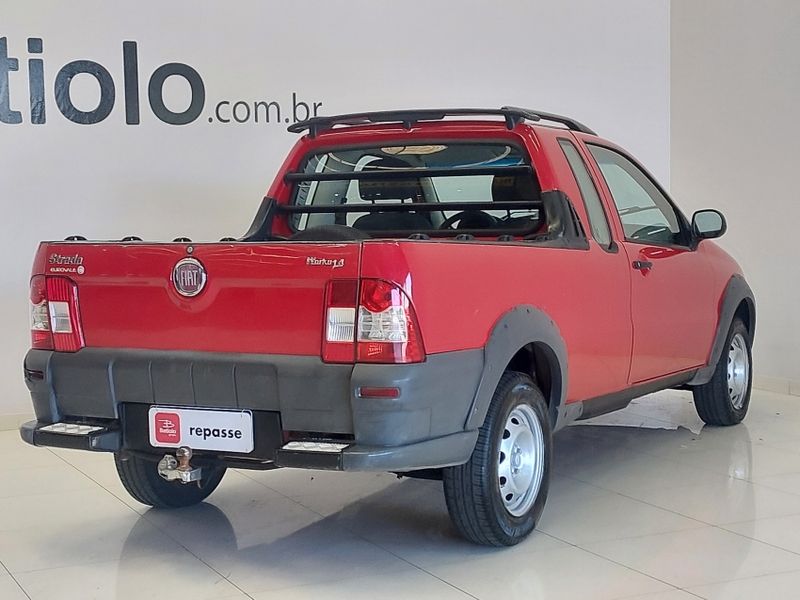 Fiat STRADA 1.4 MPI WORKING CE 8V FLEX 2P MANUAL 2013/2013 BETIOLO NOVOS E SEMINOVOS LAJEADO / Carros no Vale Fiat STRADA 1.4 MPI WORKING CE 8V FLEX 2P MANUAL 2013/2013 BETIOLO NOVOS E SEMINOVOS LAJEADO / Carros no Vale