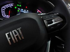 Fiat TITANO 2.2 TURBO DIESEL VOLCANO 4X4 AT8 2025/2026 BETIOLO NOVOS E SEMINOVOS LAJEADO / Carros no Vale