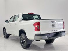 Fiat TITANO 2.2 TURBO DIESEL VOLCANO 4X4 AT8 2025/2026 BETIOLO NOVOS E SEMINOVOS LAJEADO / Carros no Vale