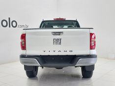 Fiat TITANO 2.2 TURBO DIESEL VOLCANO 4X4 AT8 2025/2026 BETIOLO NOVOS E SEMINOVOS LAJEADO / Carros no Vale