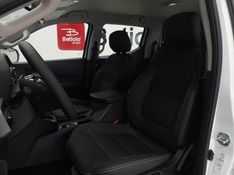 Fiat TITANO 2.2 TURBO DIESEL VOLCANO 4X4 AT8 2025/2026 BETIOLO NOVOS E SEMINOVOS LAJEADO / Carros no Vale