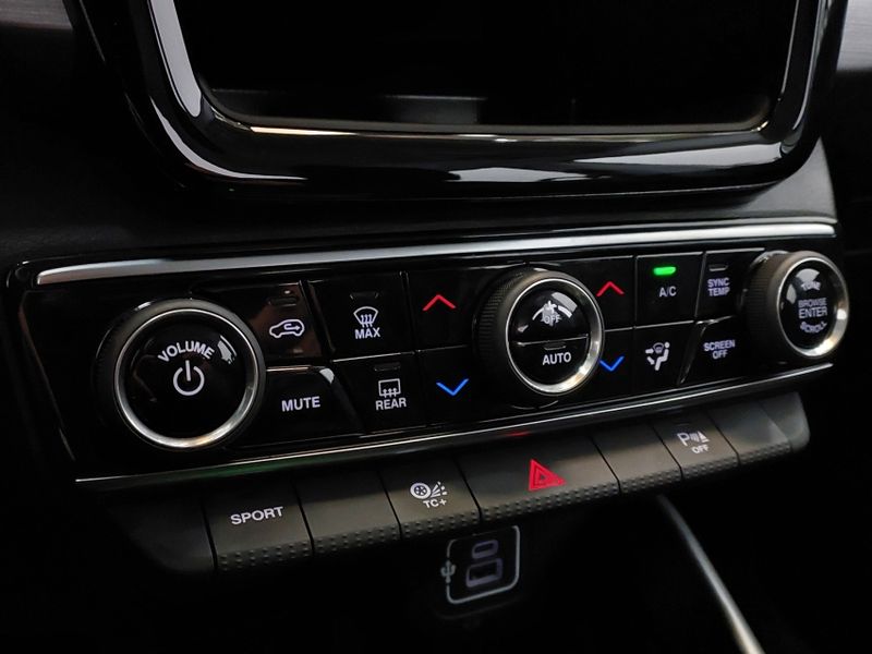 Fiat TORO 1.3 TURBO 270 FLEX FREEDOM AT6 2025/2026 BETIOLO NOVOS E SEMINOVOS LAJEADO / Carros no Vale