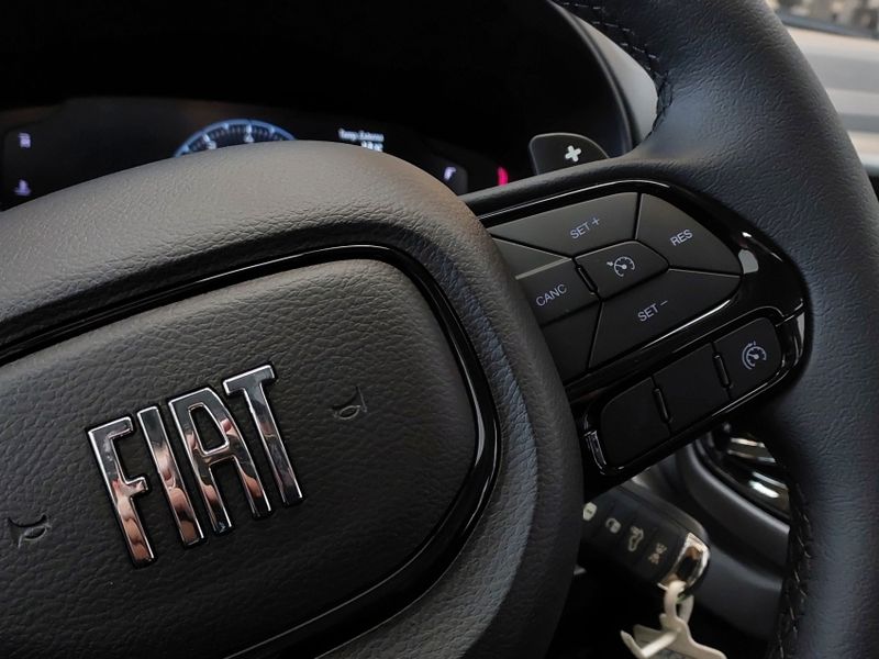 Fiat TORO 1.3 TURBO 270 FLEX FREEDOM AT6 2025/2026 BETIOLO NOVOS E SEMINOVOS LAJEADO / Carros no Vale