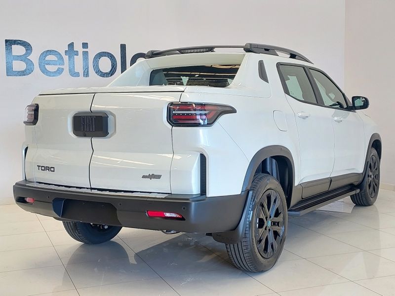 Fiat TORO 1.3 TURBO 270 FLEX ULTRA AT6 2025/2026 BETIOLO NOVOS E SEMINOVOS LAJEADO / Carros no Vale