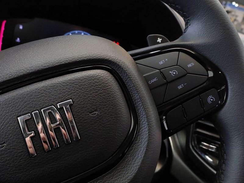 Fiat TORO 1.3 TURBO 270 FLEX VOLCANO AT6 2025/2026 BETIOLO NOVOS E SEMINOVOS LAJEADO / Carros no Vale