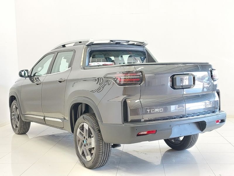 Fiat TORO 1.3 TURBO 270 FLEX VOLCANO AT6 2025/2026 BETIOLO NOVOS E SEMINOVOS LAJEADO / Carros no Vale Fiat TORO 1.3 TURBO 270 FLEX VOLCANO AT6 2025/2026 BETIOLO NOVOS E SEMINOVOS LAJEADO / Carros no Vale