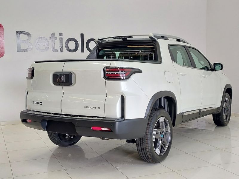 Fiat TORO 1.3 TURBO 270 FLEX VOLCANO AT6 2025/2026 BETIOLO NOVOS E SEMINOVOS LAJEADO / Carros no Vale