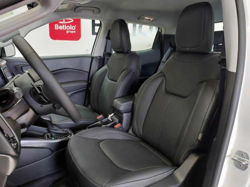 Fiat TORO 1.3 TURBO 270 FLEX VOLCANO AT6 2025/2026 BETIOLO NOVOS E SEMINOVOS LAJEADO / Carros no Vale