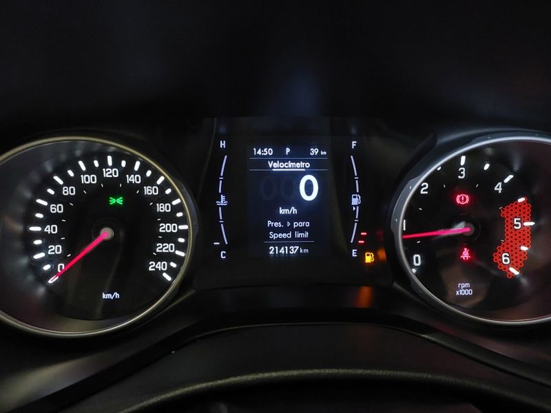 Fiat TORO 2.0 16V TURBO DIESEL FREEDOM 4WD AT9 2020/2021 BETIOLO NOVOS E SEMINOVOS LAJEADO / Carros no Vale