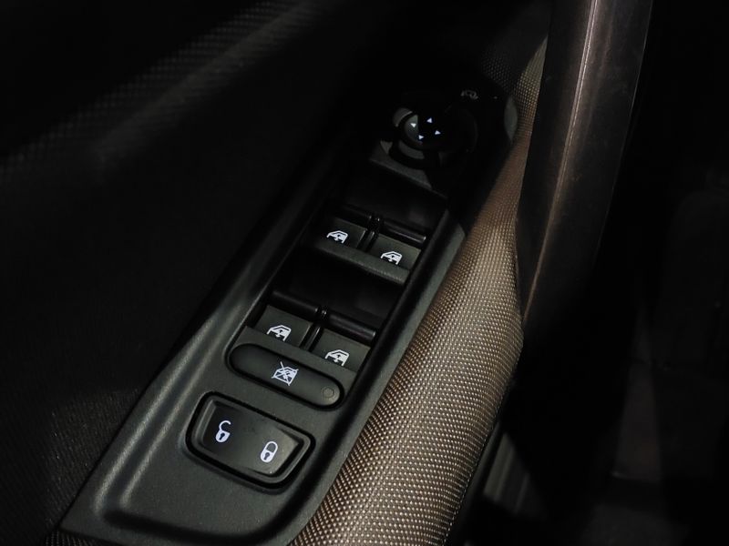 Fiat TORO 2.0 16V TURBO DIESEL FREEDOM 4WD AT9 2020/2021 BETIOLO NOVOS E SEMINOVOS LAJEADO / Carros no Vale